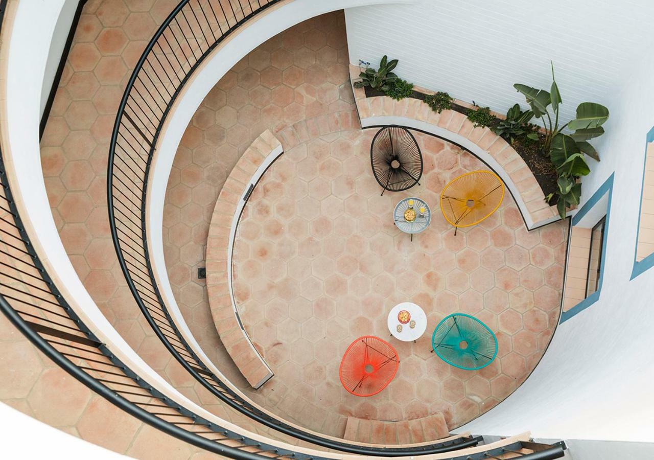 شقة Feria Pool & Luxury إشبيلية المظهر الخارجي الصورة